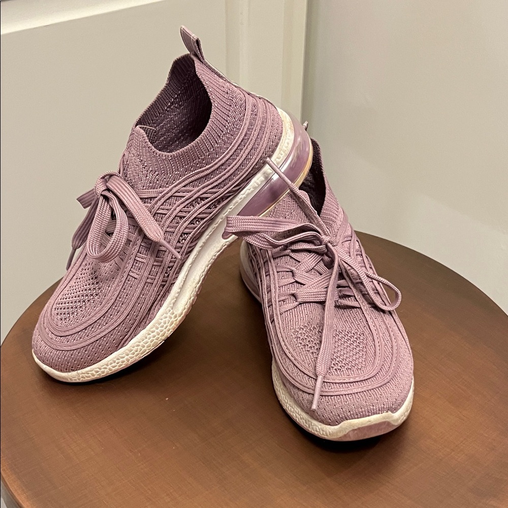 Danskin Kids Mauve Knit Sneakers